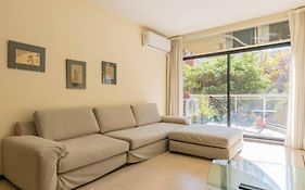 Apartamento familiar 2 habitaciones piscina jardín seguridad 24 hs Palermo Soho cochera opcional para alquilar en el edificio
